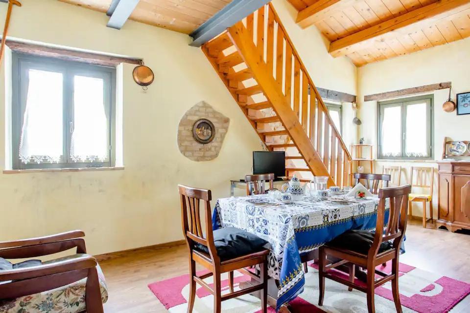 Agriturismo Campo Aperto Belvedere Ostrense Εξωτερικό φωτογραφία