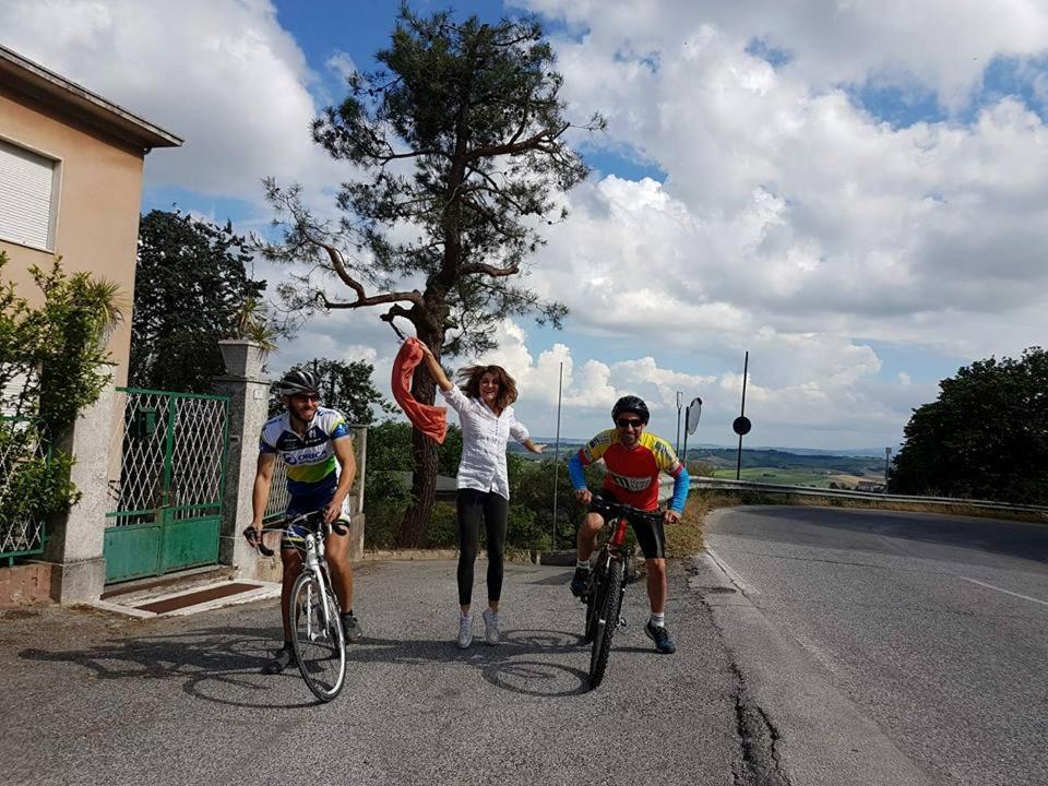 Agriturismo Campo Aperto Belvedere Ostrense Εξωτερικό φωτογραφία